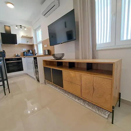 Seadream - 50 Meters From The Sea