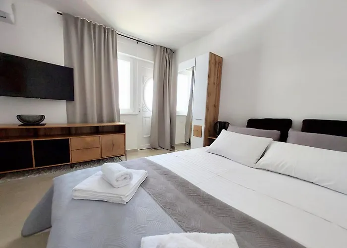 Seadream - 50 Meters From The Sea